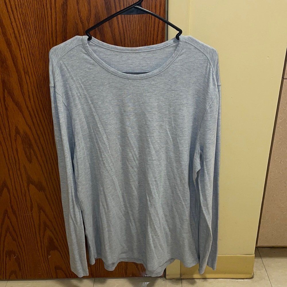 Men’s Lululemon Relaxed Long Sleeve